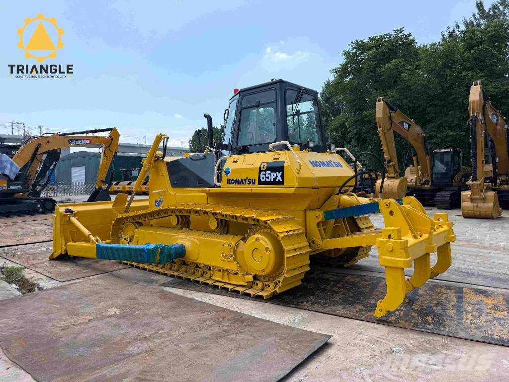 Komatsu D 65 PX Гусеничні бульдозери