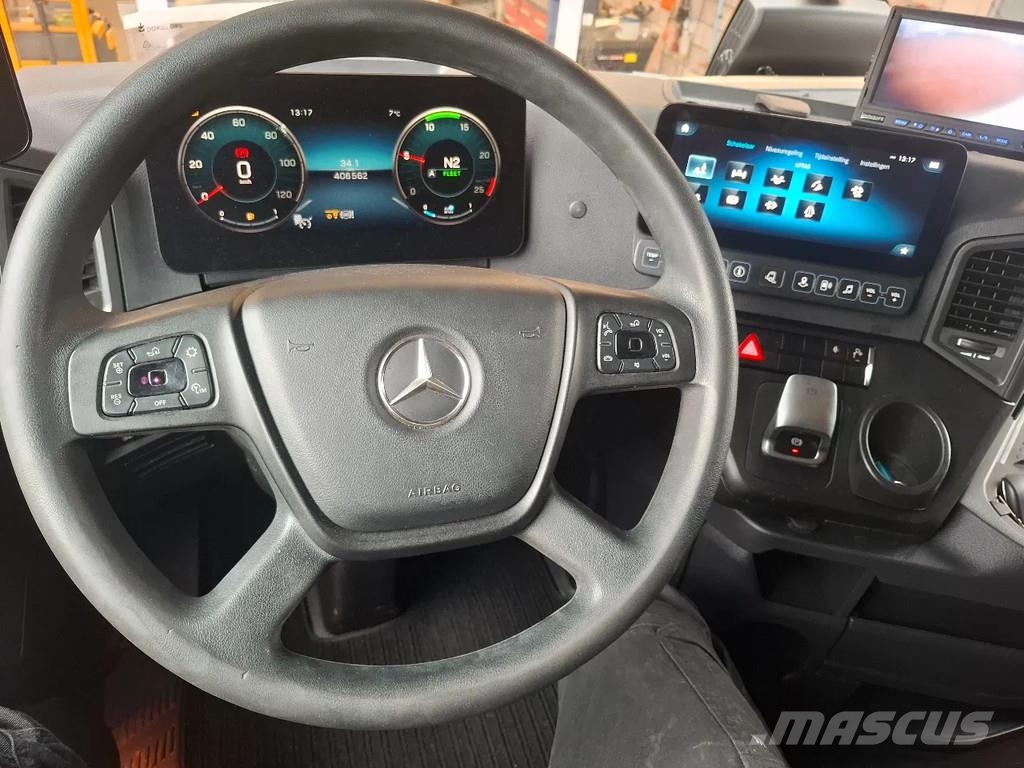 Mercedes-Benz Actros 2545 GIGASPACE 6X2 90748 Sattelzugmaschinen
