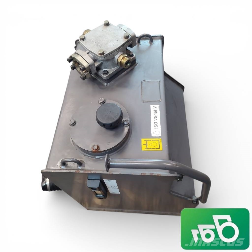 Volvo EW 140 VG46HV hydraulic oil tank Componenti idrauliche