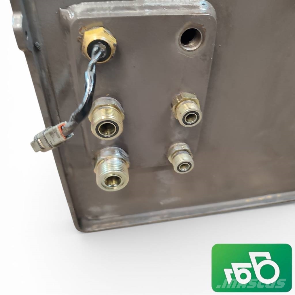 Volvo EW 140 VG46HV hydraulic oil tank Componenti idrauliche