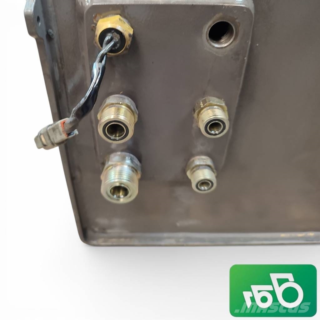 Volvo EW 140 VG46HV hydraulic oil tank Componenti idrauliche