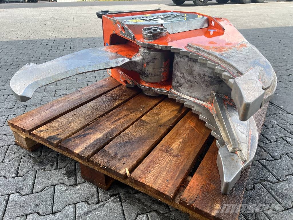 Westtech Westtech Woodcracker R900 Rodeschere / DEMO / 2026 Escarificadoras