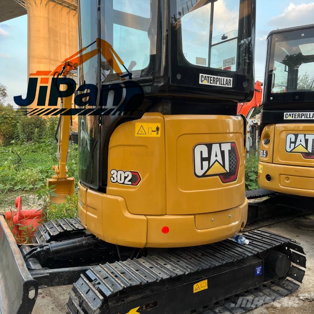 CAT 302 Mini bagri <7t