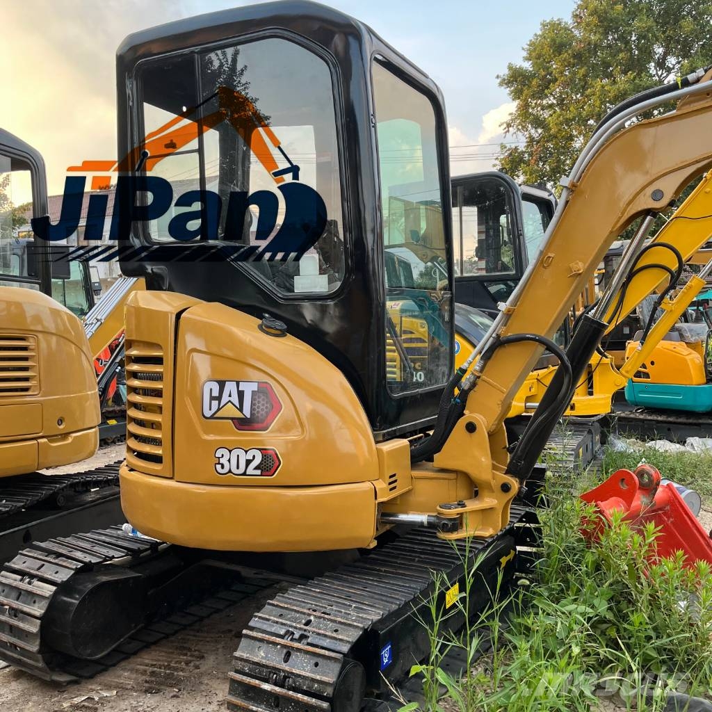 CAT 302 Mini bagri <7t