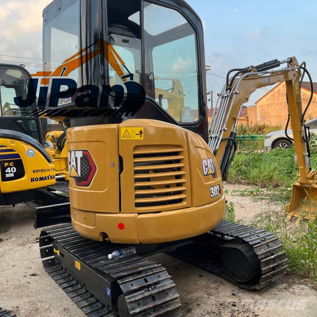CAT 302 Mini bagri <7t