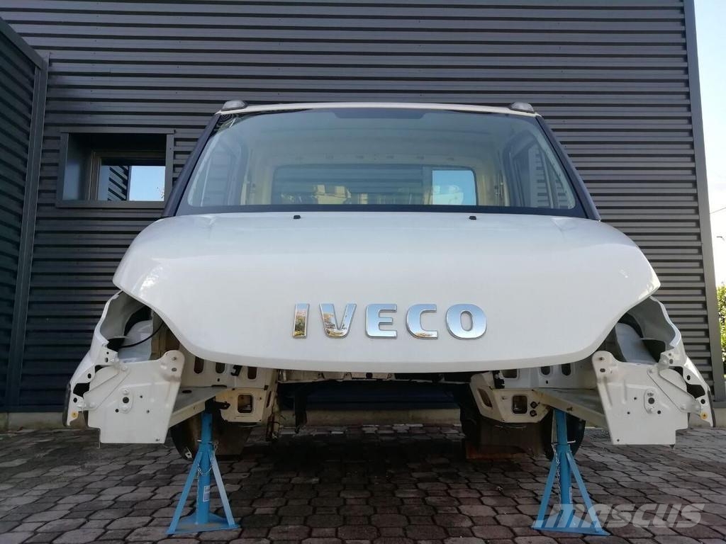 Iveco DAILY EURO 6 2014 -> Cabine e interni