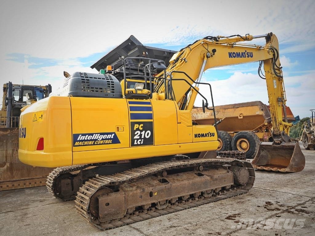 Komatsu PC 210 LC-11 Escavatori cingolati