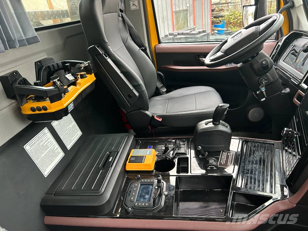 XCMG XCA60_EV All-Terrain-Krane