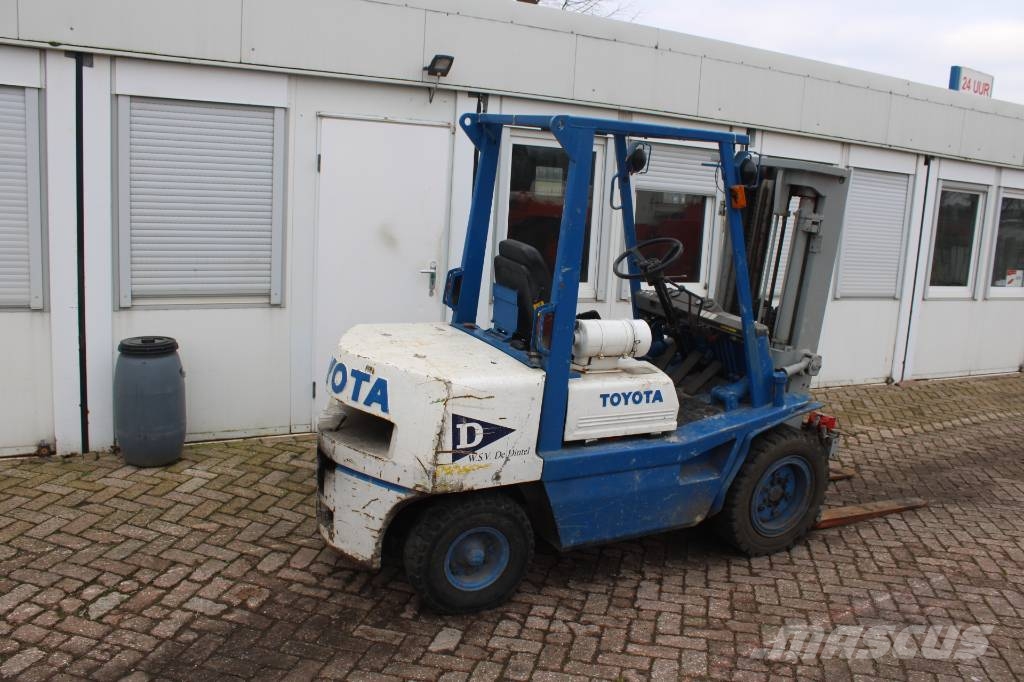 Toyota FD 30 Dīzeļa autoiekrāvēji