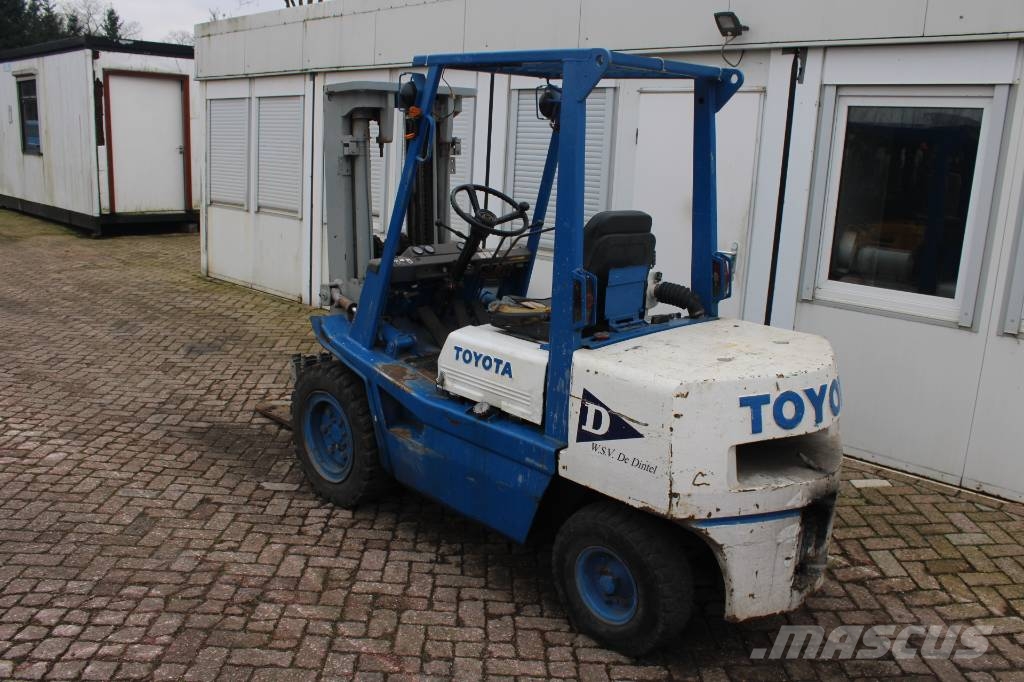 Toyota FD 30 Dīzeļa autoiekrāvēji