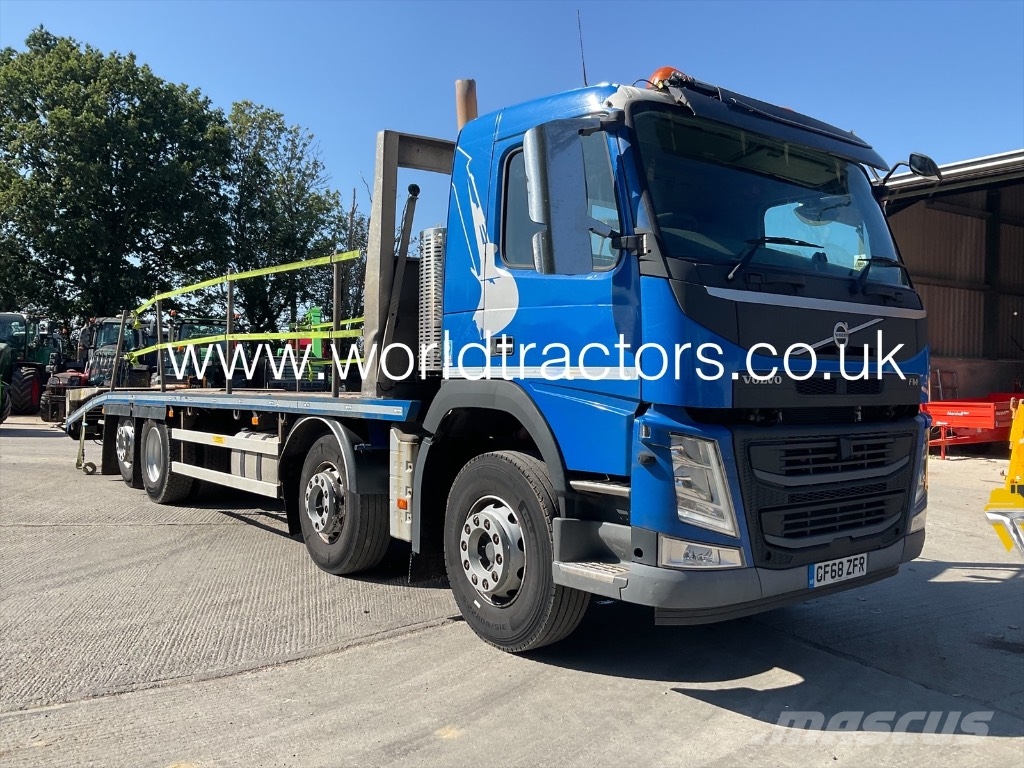 Volvo FM 82 FR شاحنات مسطحة / أوناش