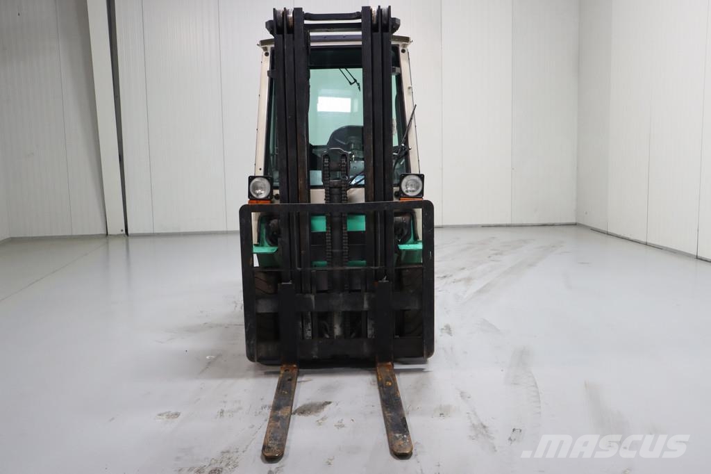 Mitsubishi FD25 Dieselstapler