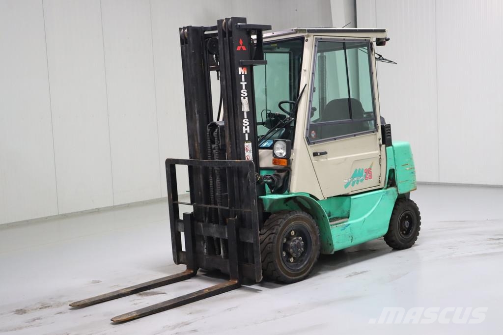 Mitsubishi FD25 Dieselstapler