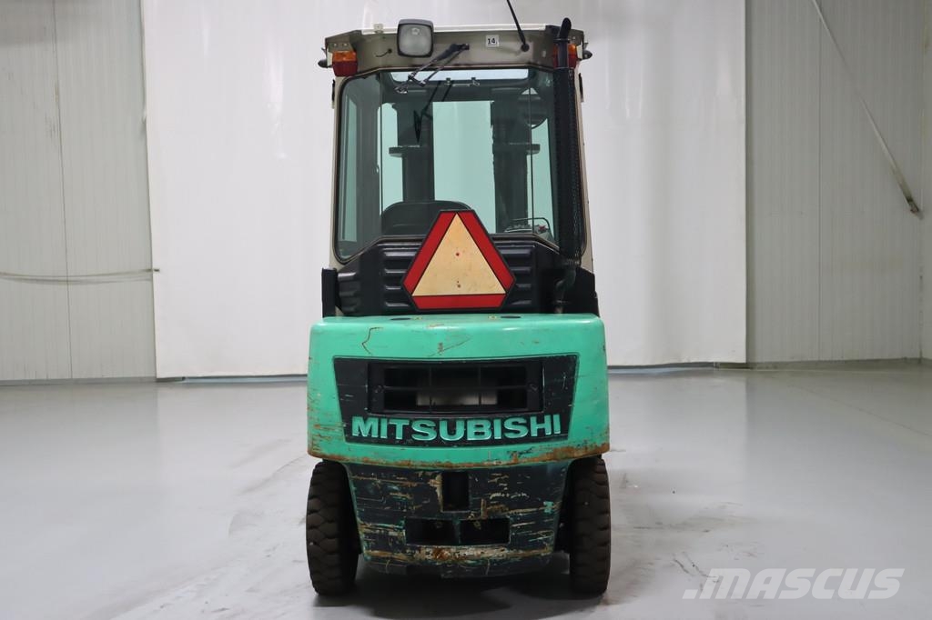 Mitsubishi FD25 Dieselstapler