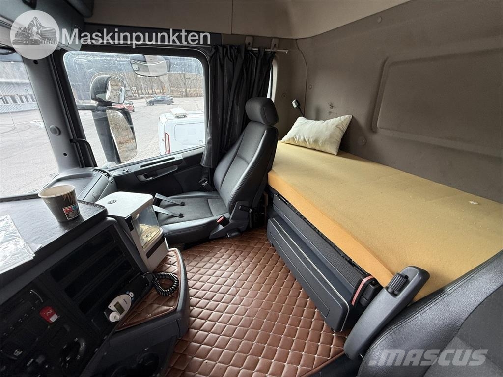 Scania G440LA6X2MNA وحدات الجر