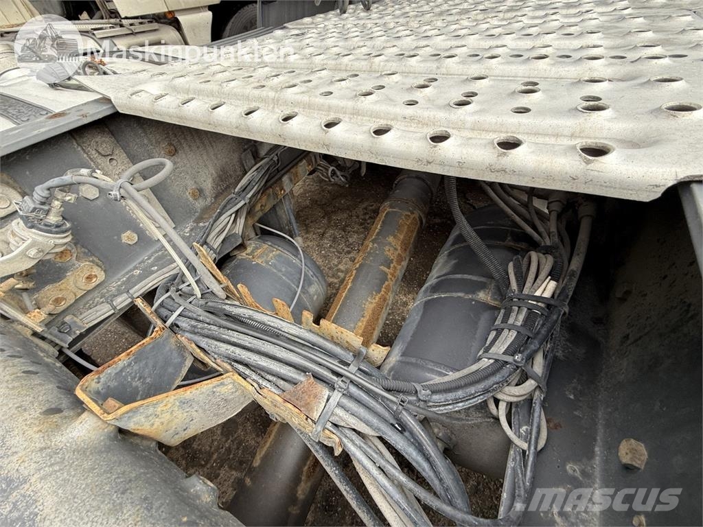Scania G440LA6X2MNA وحدات الجر