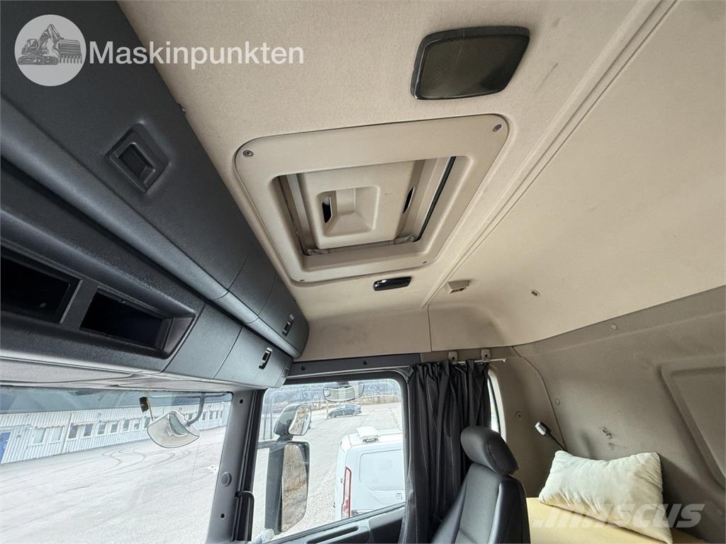 Scania G440LA6X2MNA وحدات الجر