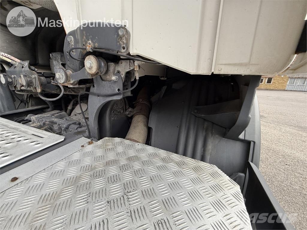 Scania G440LA6X2MNA وحدات الجر