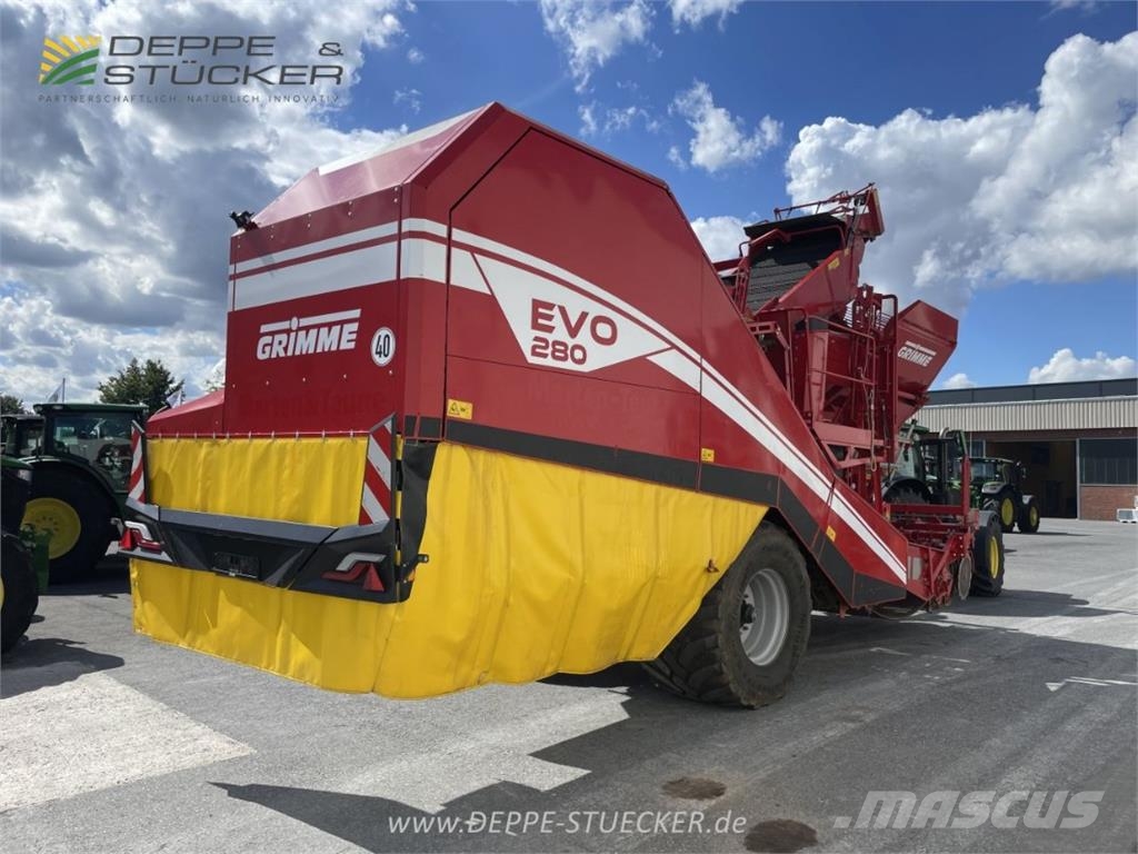 Grimme EVO 280 Sipulinnostokoneet