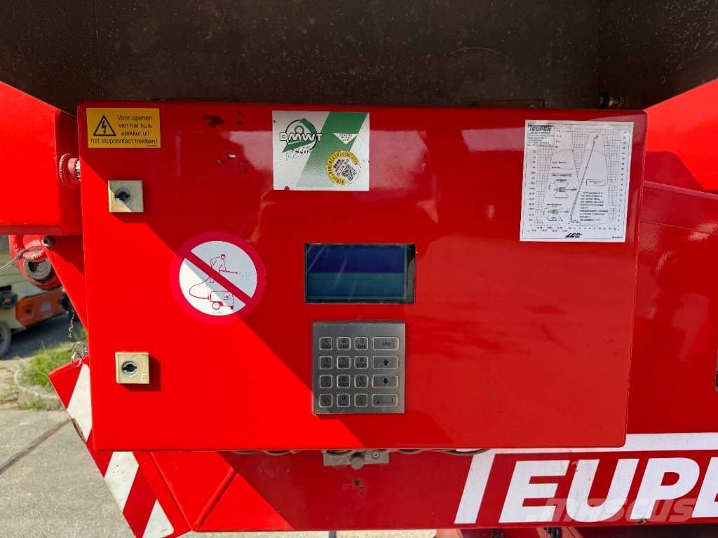 Teupen Leo 36T Spinhoogwerker telescoop 36m Teleskop bomliftar