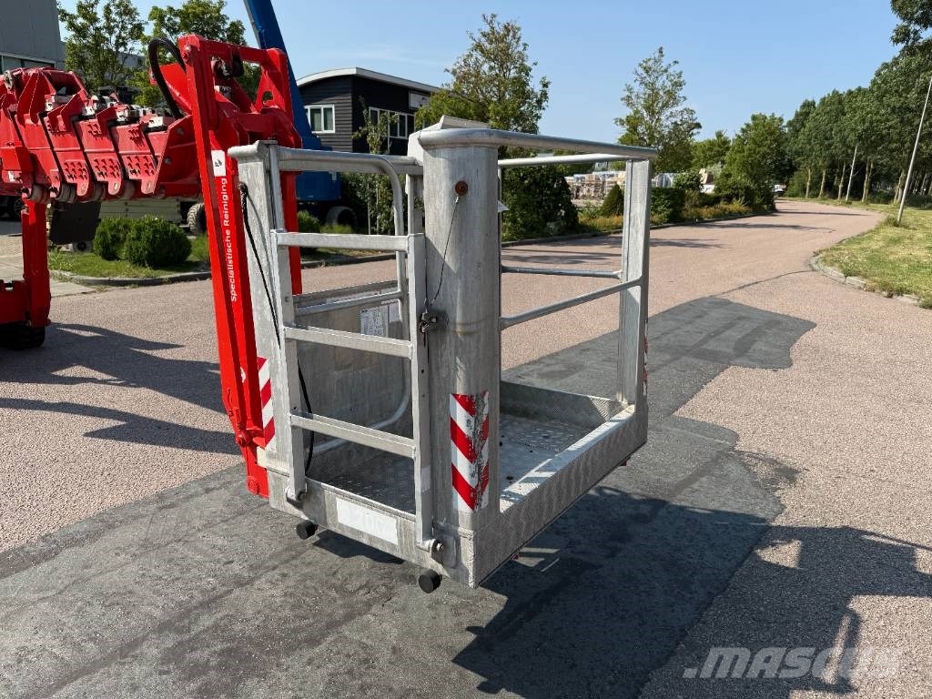 Teupen Leo 36T Spinhoogwerker telescoop 36m Teleskop bomliftar