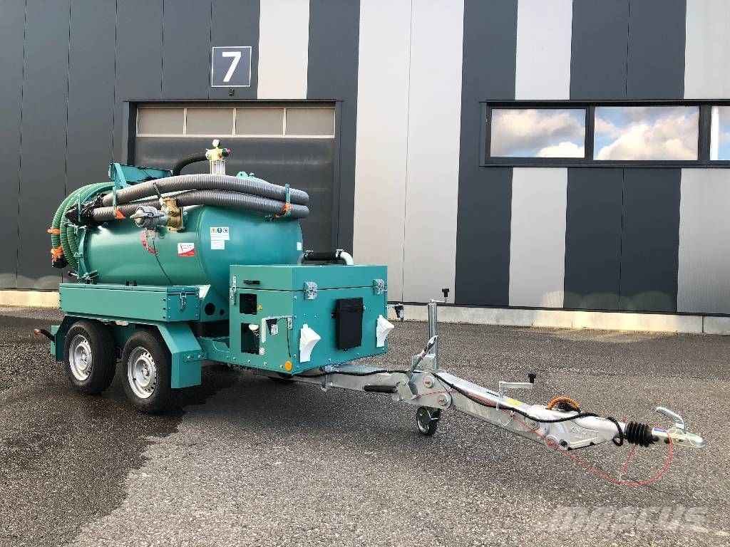 Altro-Tec GmbH  M-Vac 2000 水平掘削リグ