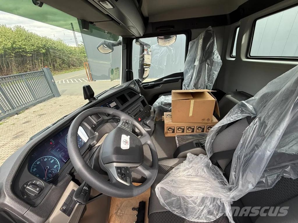MAN TGS 41.440 MAN TGS 41.440 8x4 Abrollkipper + Kran Hook lift trucks