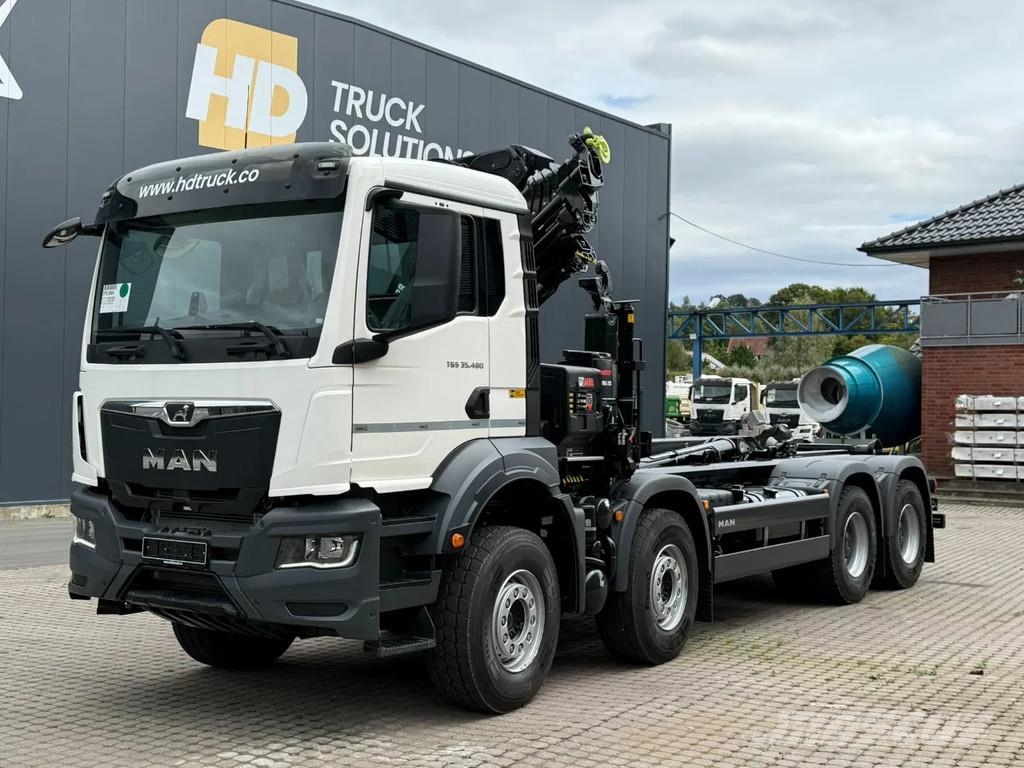 MAN TGS 41.440 MAN TGS 41.440 8x4 Abrollkipper + Kran Hook lift trucks