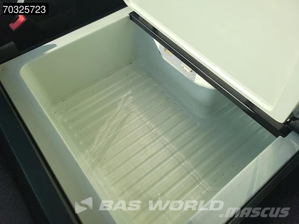 Mercedes-Benz Actros 1846 Actros 4X2 ClassicSpace Retarder Hydra 中古トラクターヘッド | トレーラーヘッド