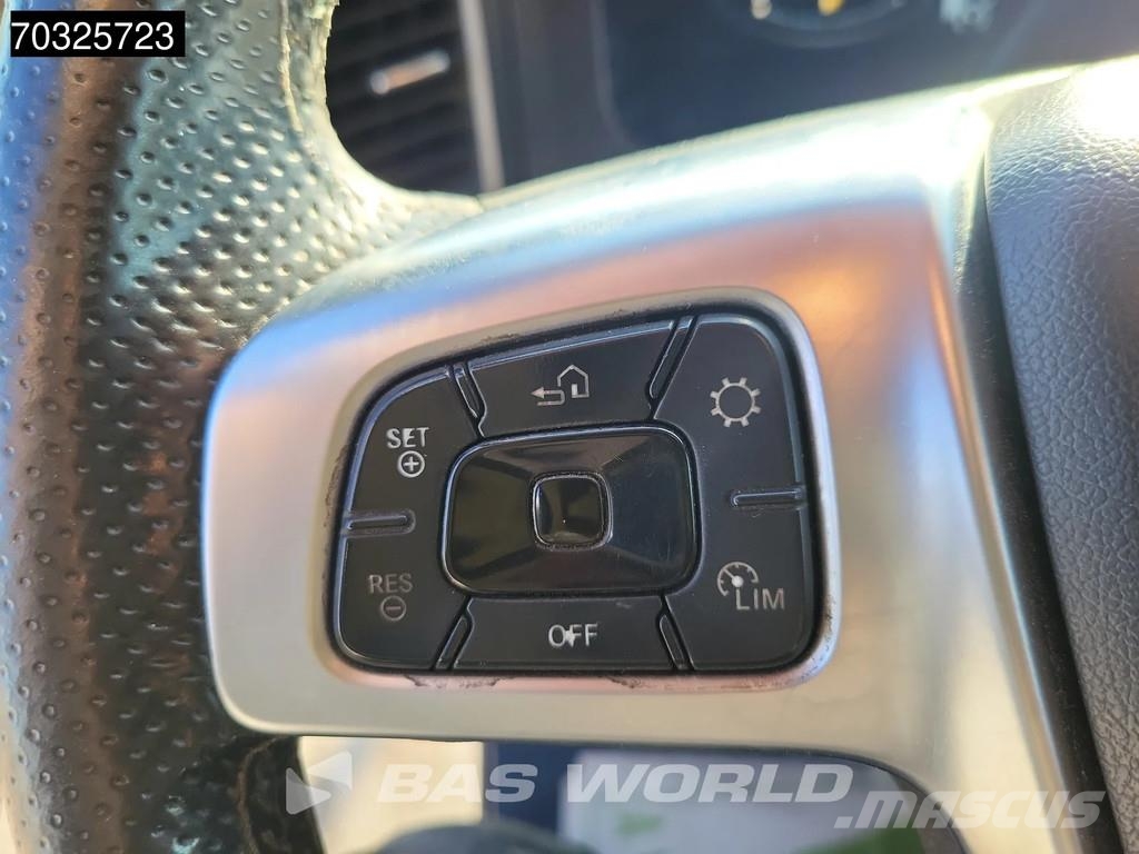 Mercedes-Benz Actros 1846 Actros 4X2 ClassicSpace Retarder Hydra 中古トラクターヘッド | トレーラーヘッド