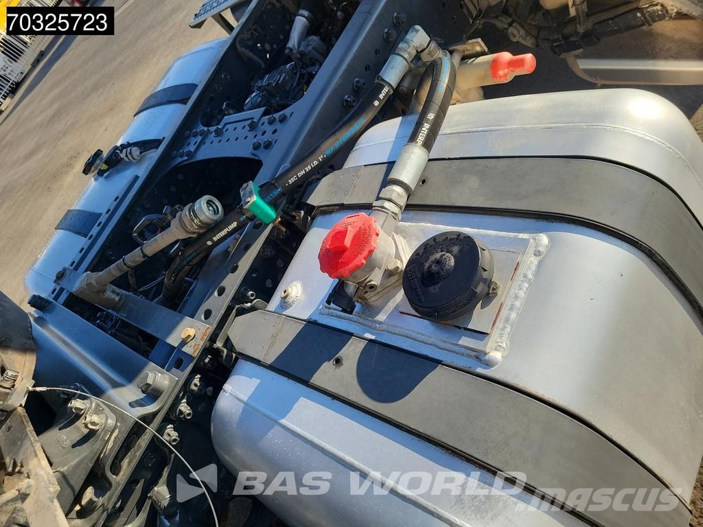 Mercedes-Benz Actros 1846 Actros 4X2 ClassicSpace Retarder Hydra 中古トラクターヘッド | トレーラーヘッド