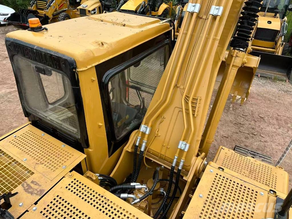 CAT 320BL Bagri goseničarji