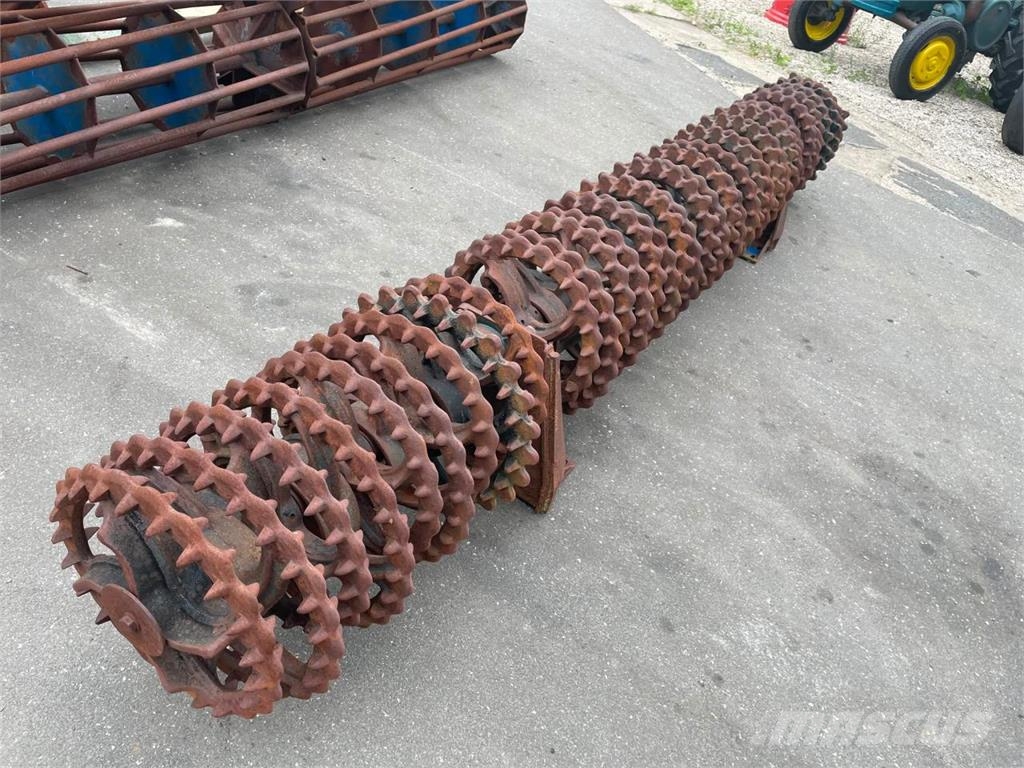 Dal-Bo Rohrstabwalze + Nockenringwalze Multiflex 400 مثاقيب مدمجة