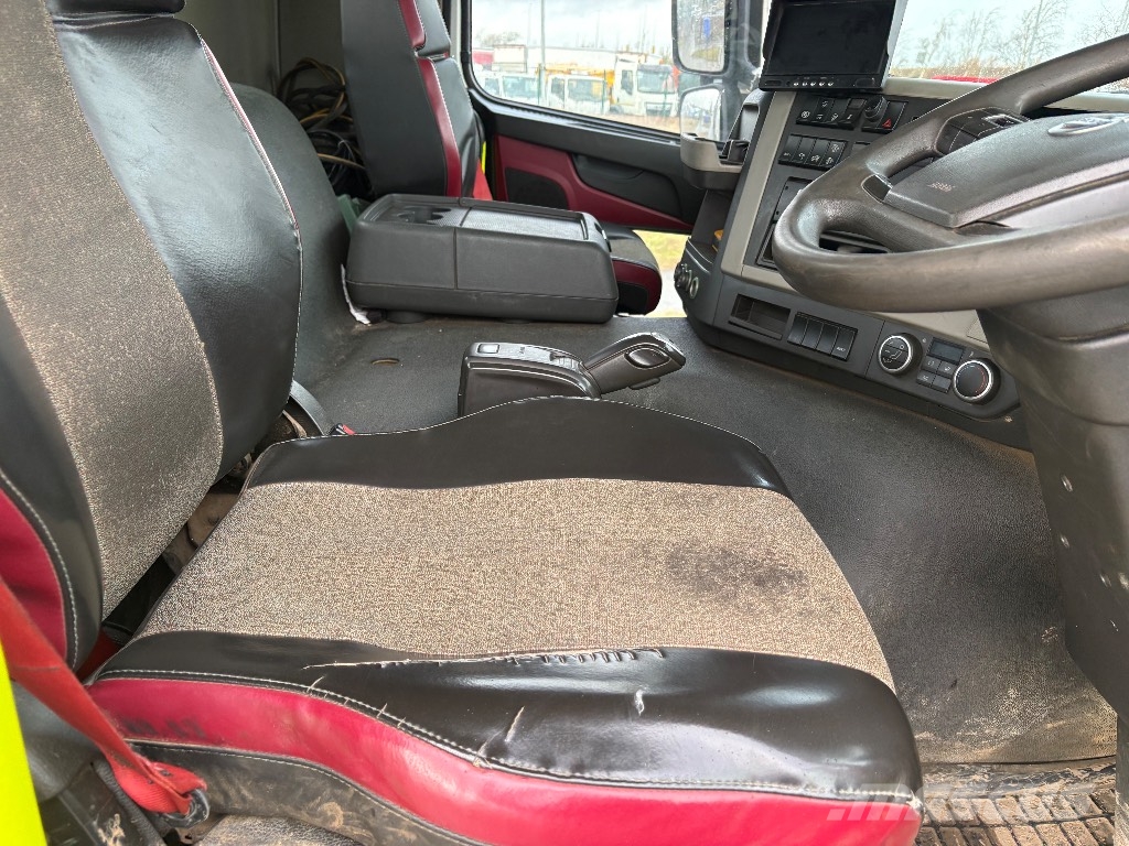 Volvo FM 380 Camiones portamaquinaria