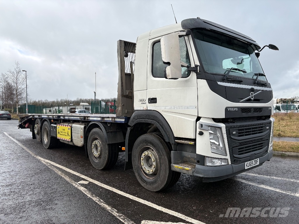 Volvo FM 380 Camiones portamaquinaria