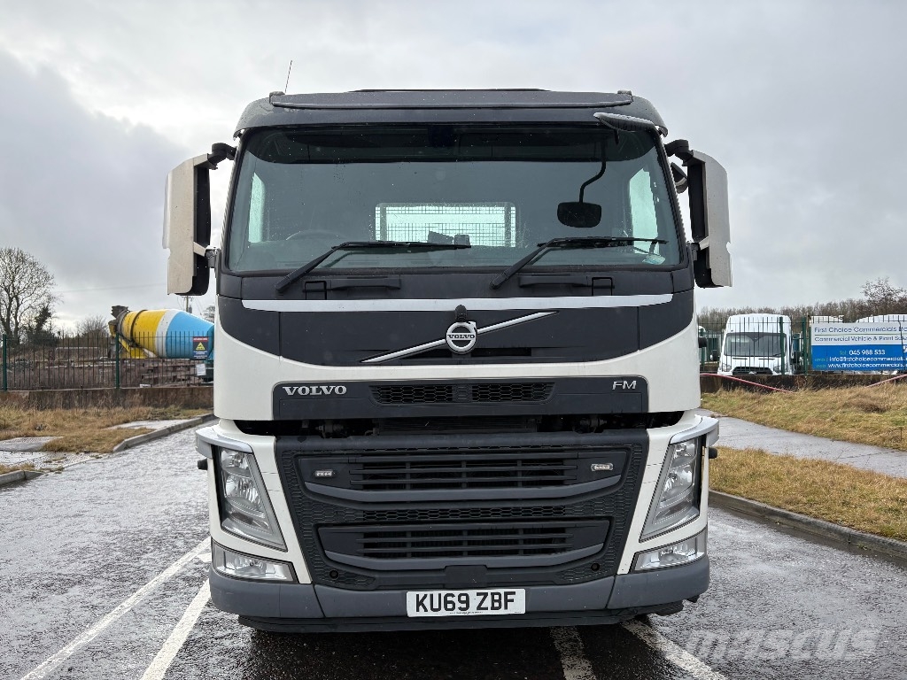 Volvo FM 380 Camiones portamaquinaria