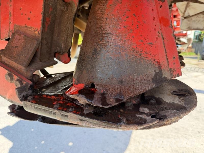 Kuhn FC 883 - Ersatzteilspender Landbouw - overige