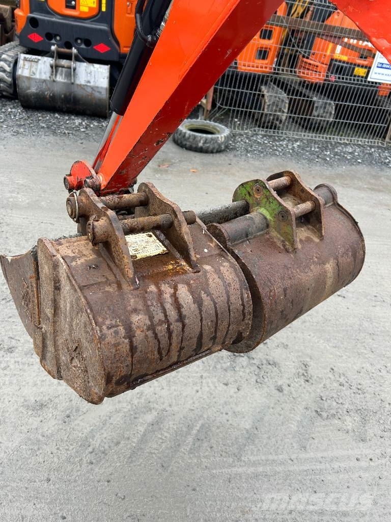 Kubota U 10-3 Εκσκαφάκι (διαβολάκι) < 7t