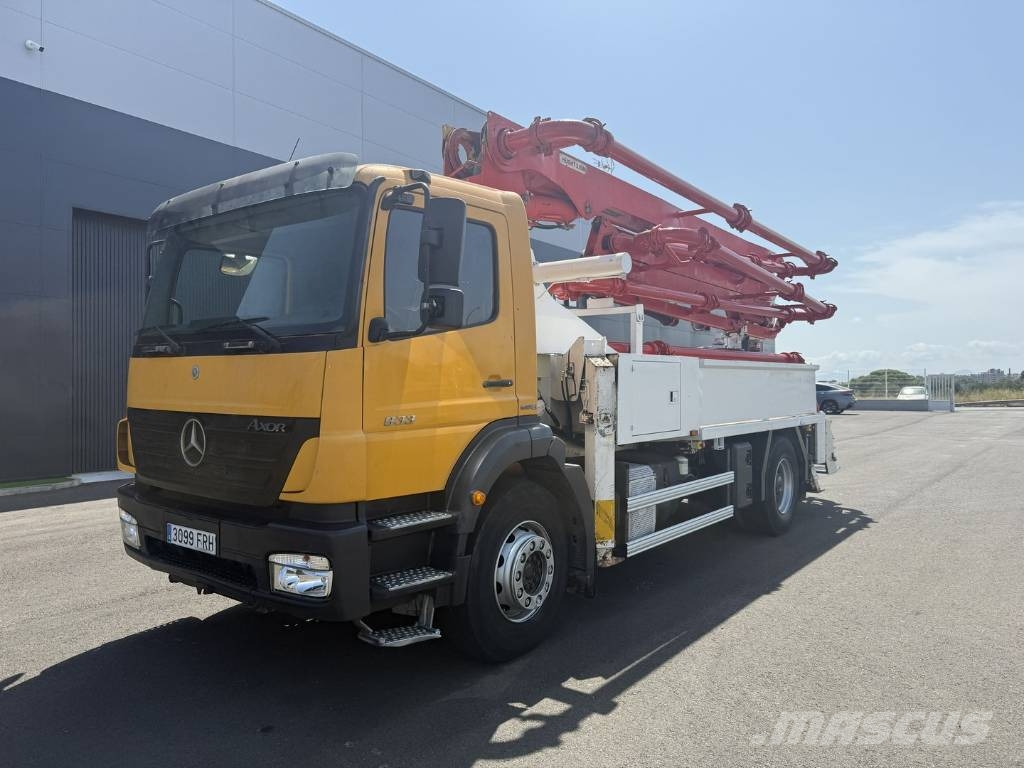 Mercedes-Benz Axor 1833 Beton verdeelmasten