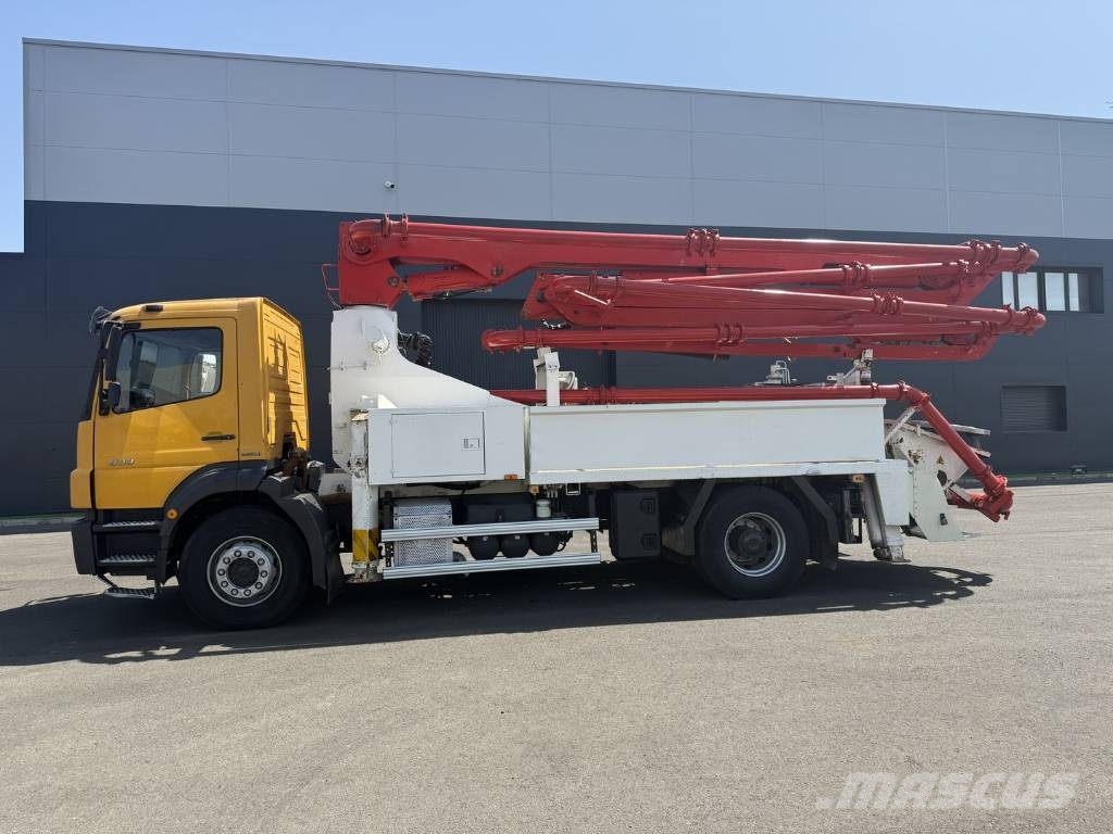 Mercedes-Benz Axor 1833 Beton verdeelmasten