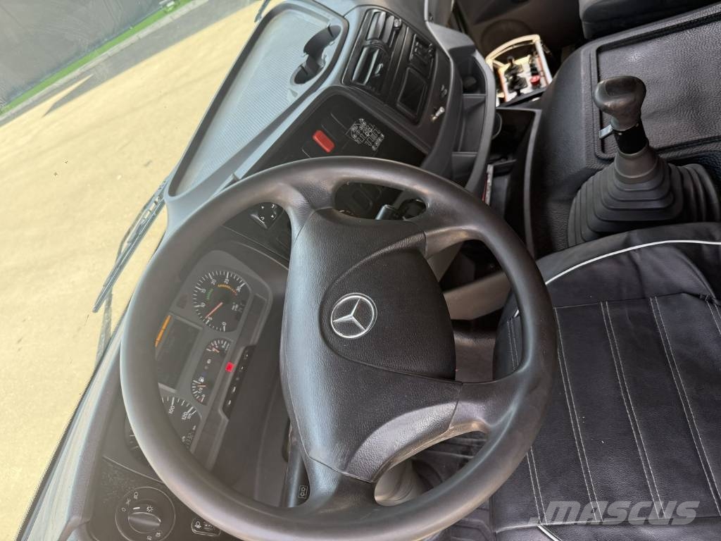 Mercedes-Benz Axor 1833 Beton verdeelmasten