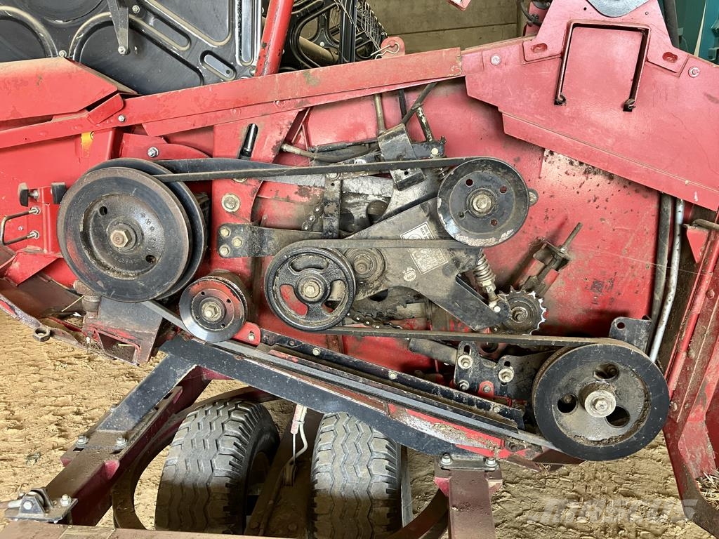 Case IH AXIAL-FLOW 9230 Kombinované zberacie stroje