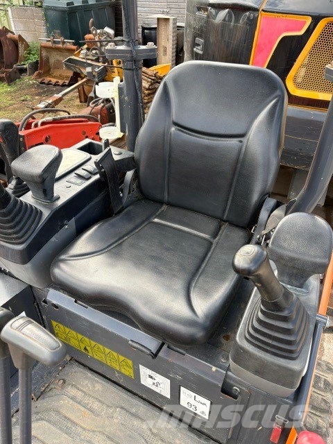 Doosan DX 20 Z 小型挖土機/掘鑿機<7t(小型挖掘機)