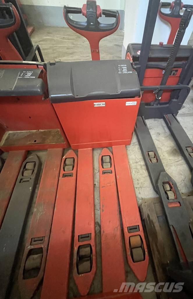 Linde T18 V-0838 OB Χειροκίνητα παλετοφόρα