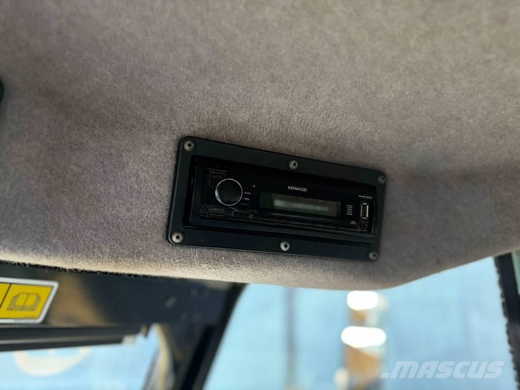 CAT 740B Artikulētie pašizgāzēji
