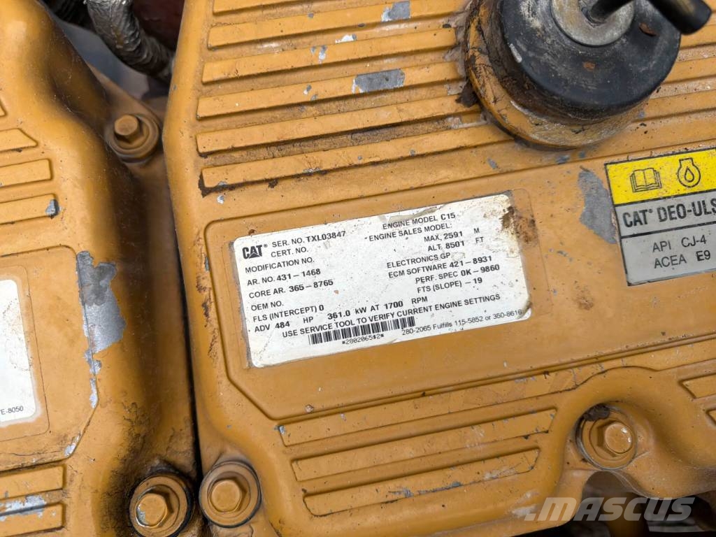 CAT 740B Artikulētie pašizgāzēji