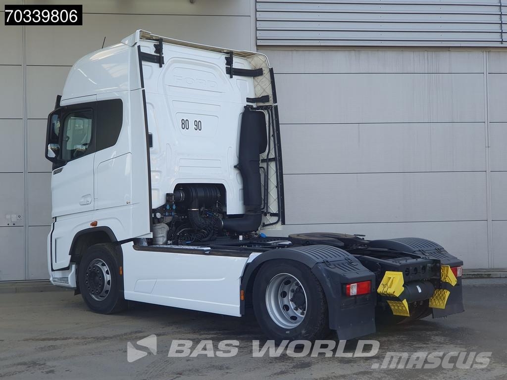 Ford F-Max 500 4X2 Retarder 2x Tanks Standklima Navi AC Trekkers