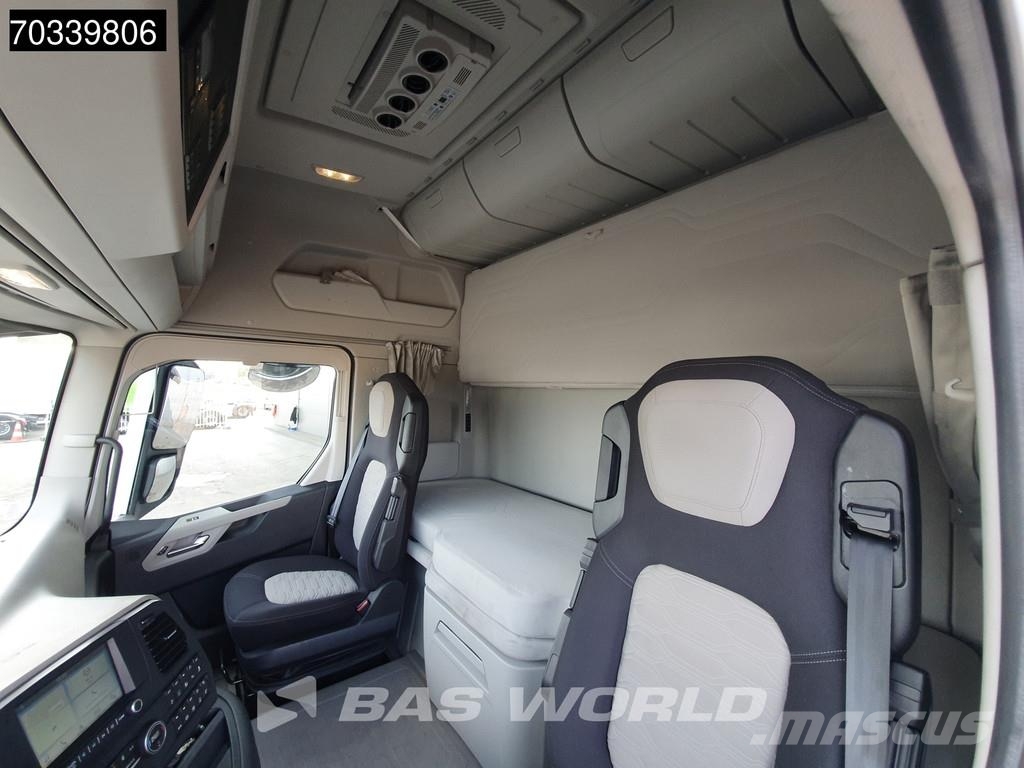 Ford F-Max 500 4X2 Retarder 2x Tanks Standklima Navi AC Trekkers
