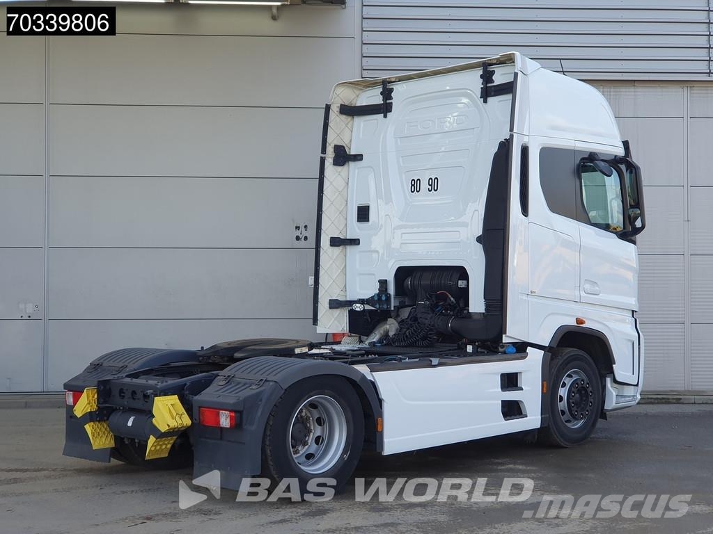 Ford F-Max 500 4X2 Retarder 2x Tanks Standklima Navi AC Седельные тягачи