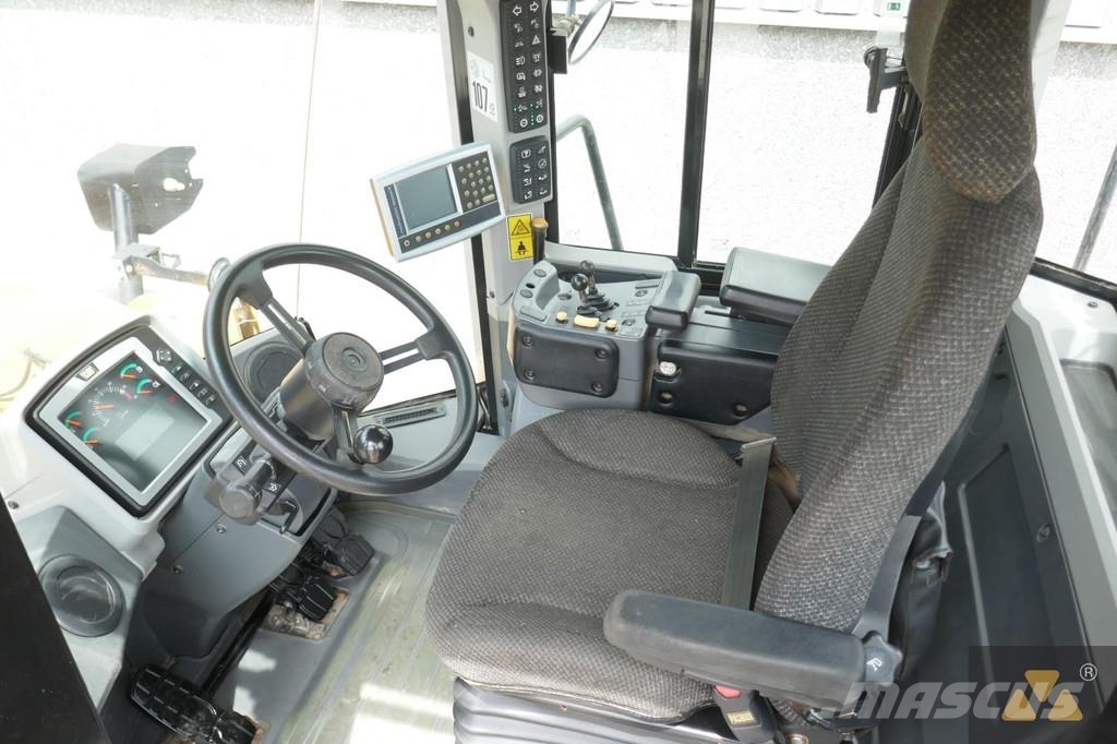 CAT 962K 轮式装载机